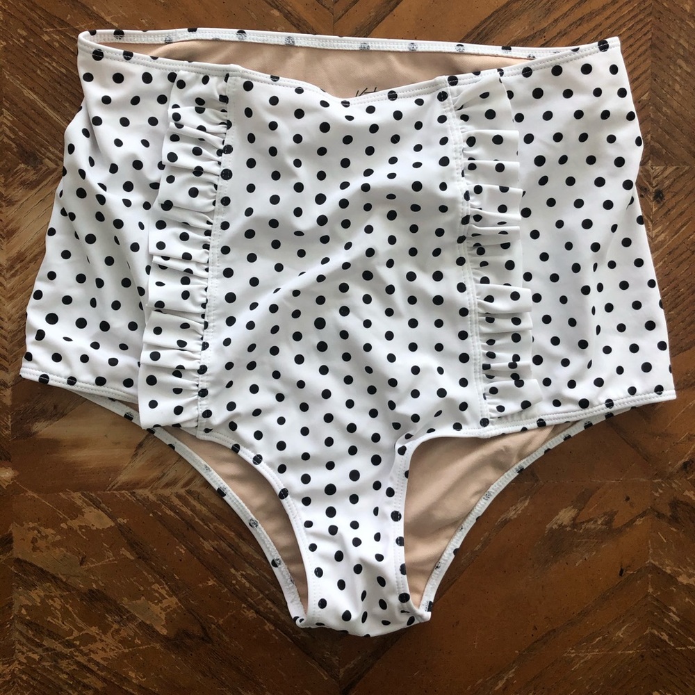 Kortni Jeane high-rise bottoms